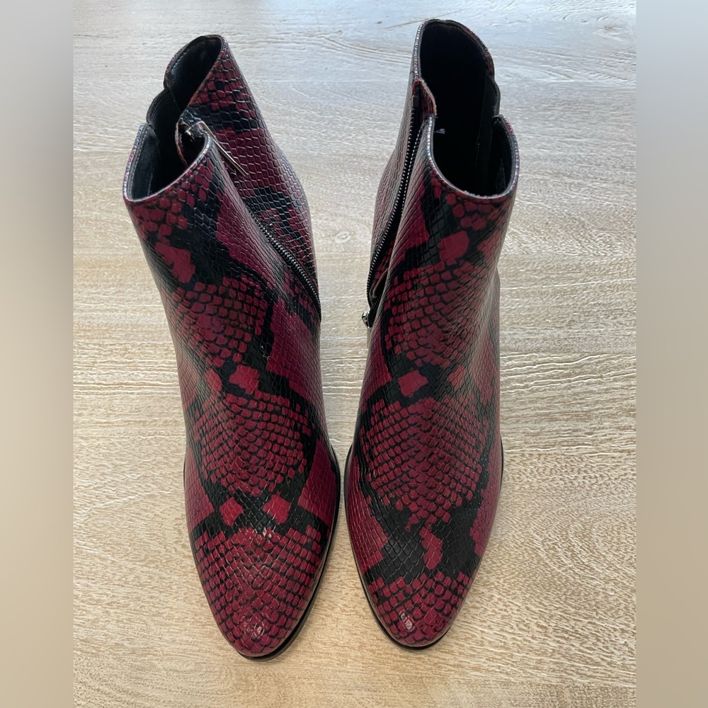 Brand new Calvin Klein Booties